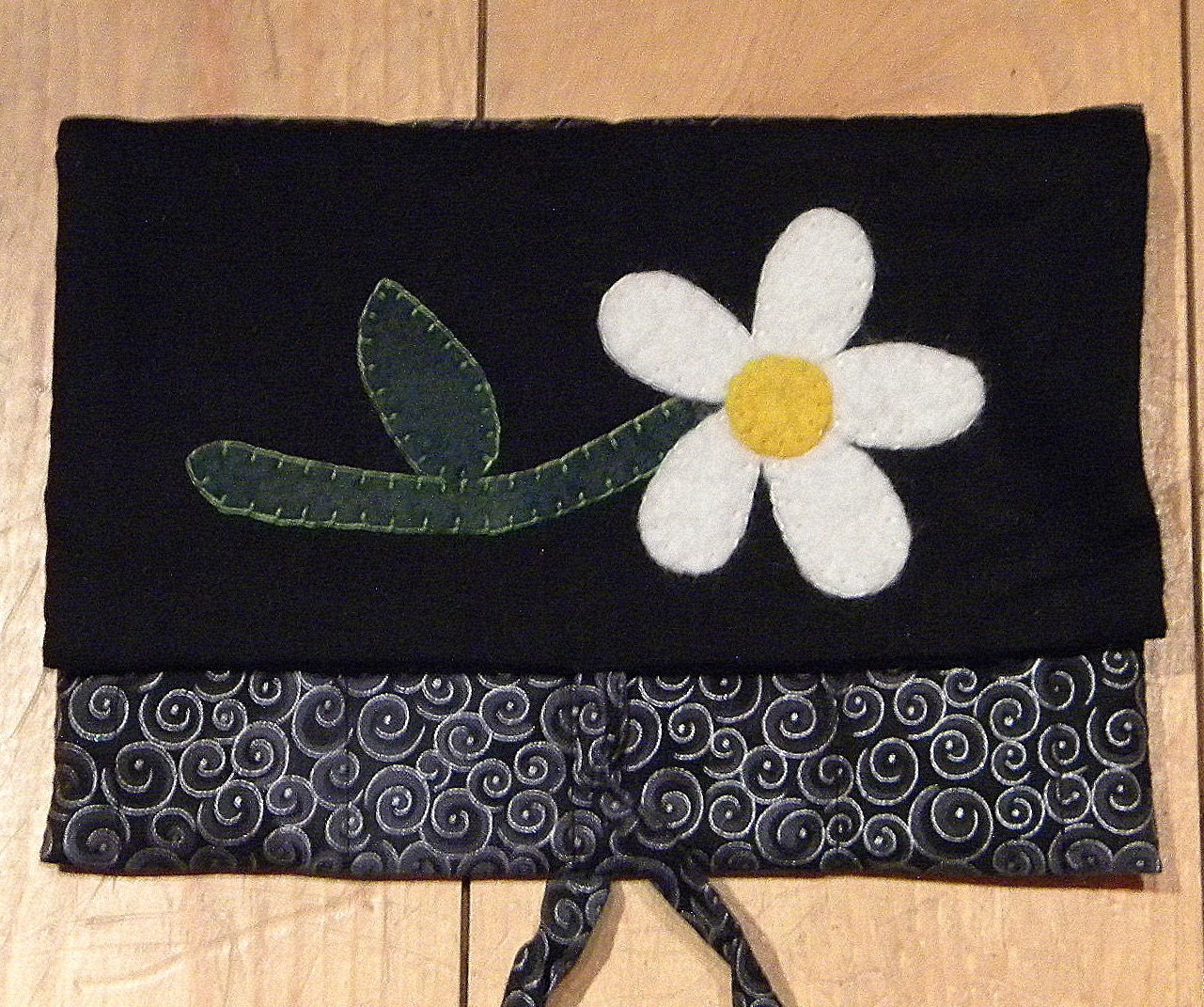 Quilted Daisy Pouch Together with One Deck of the Rabbit Tarot Cards Second Edition