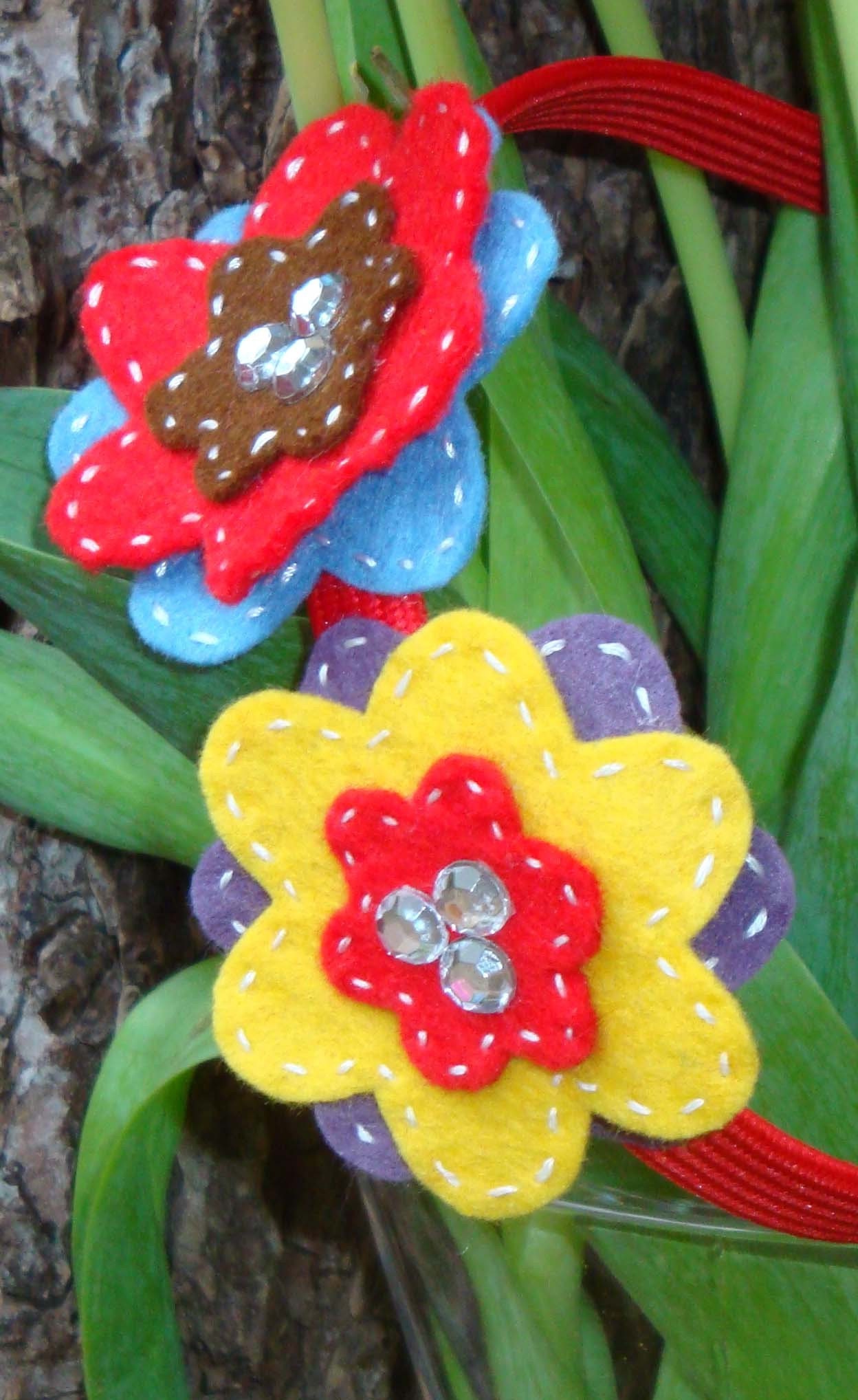 Cheerful Double Flower Headband