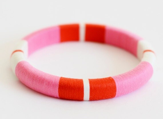 Pink. Orange. White.  Stackable Thread Bangle Bracelet with Stripes - no. 513B