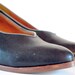 LATINAS Charcoal Grey Leather Architectural Chunk Heel Pumps W Stone Grey Piping 7, 7.5. Made In Brazil.