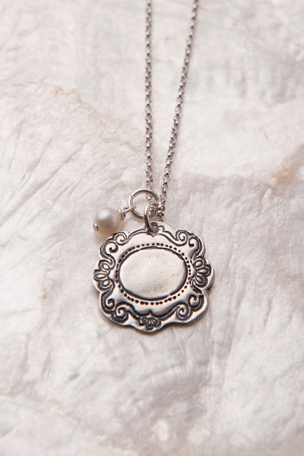 Filigree Frame Necklace, Filigree Necklace, Personalized Mother's Necklace, Personalized Mommy Jewelry, Mother's Necklace, Mommy Jewelry