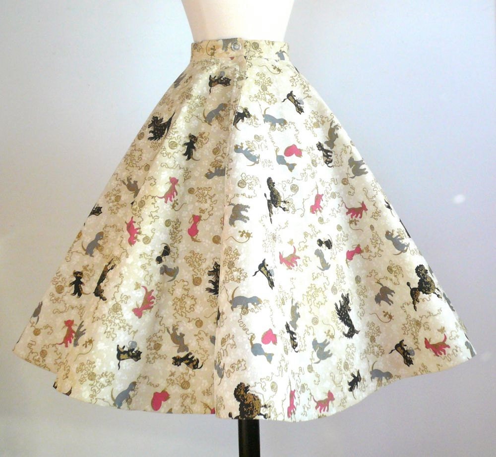 reserved............... Vintage 50s Poodle Skirt // SOCK HOP // Full Circle Kitsch