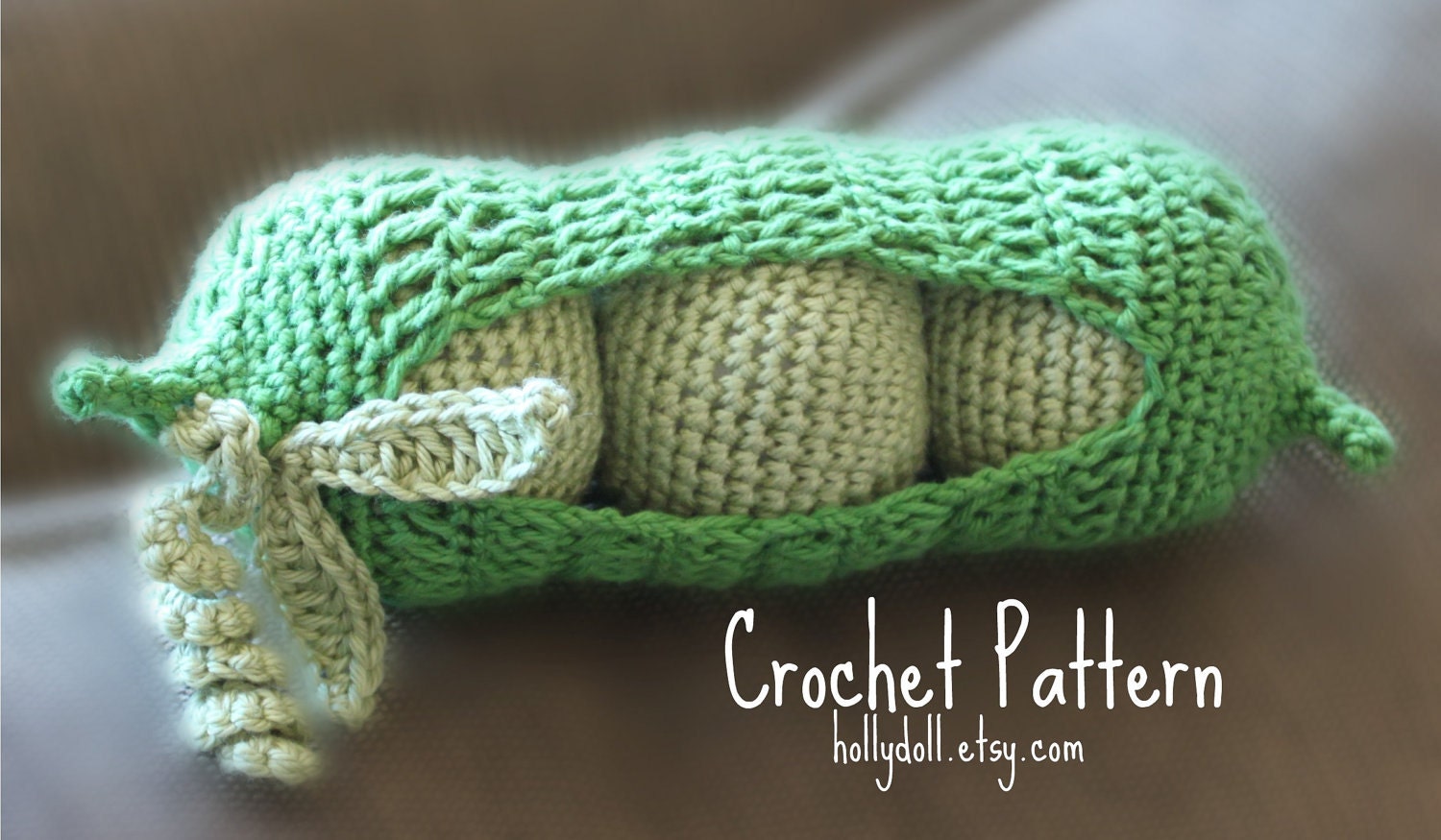 Crochet pattern PDF- Peas in a pod baby toy- an original hollydoll pattern