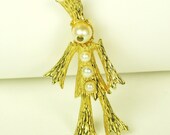 Vintage Hattie Carnegie Cultured Pearl Scarecrow Pin