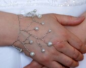 Glove-Bracelet White no.2