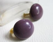 Vintage 1930s Earrings - Purple - Plum - Celluloid - Button - Screw Backs