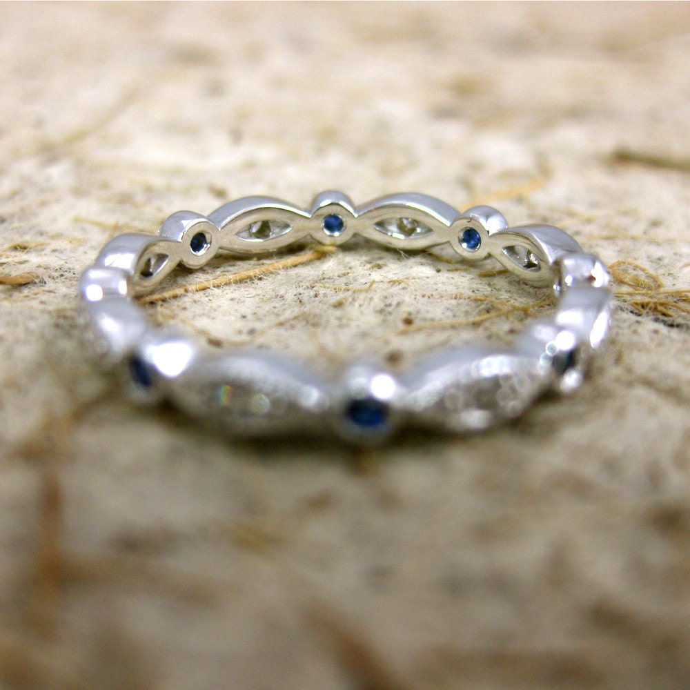 Hand Crafted Diamond and Blue Sapphire Shield & Round Bezel Wedding Ring in 14K White Gold Eternity Size 4.5