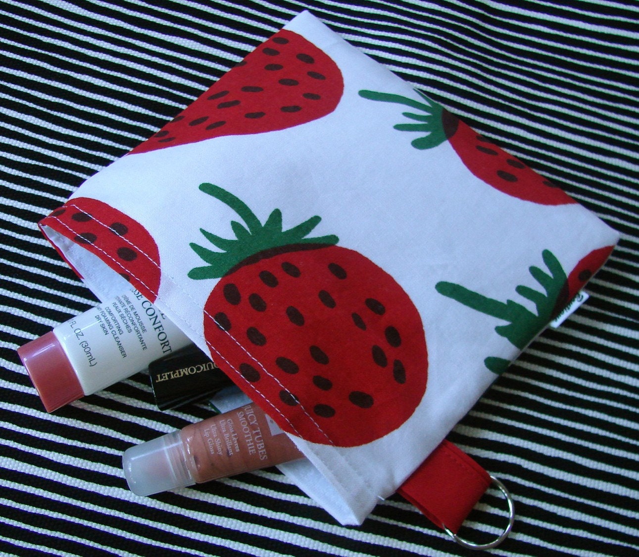 Straberry Mansikka Mini Unikko Snack , Sandwich  Make Up, Baby Pouch , Bag 5,5 x 6 inches, Finland