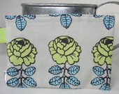 Apple green Vihkiruusu,  6.5 x 5 Snack / Sandwich / Make up/ Baby / Toiletry Bag / Pouch / Sack