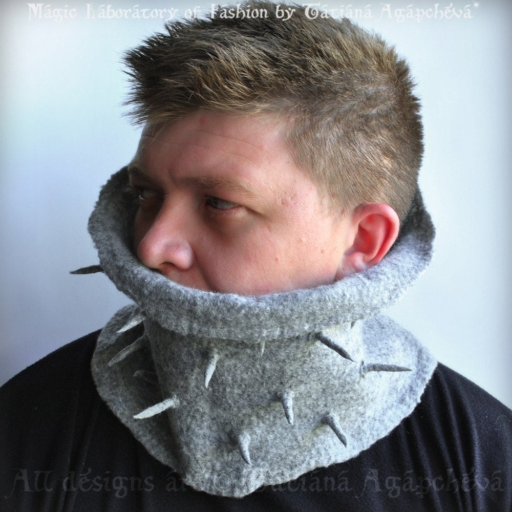Scarf Men Gray Wool Felted Cowl Scarf Neckwarmer Spikes Spears Eco friendly Urban Military Designer New Homme Collection 2011 Front Page