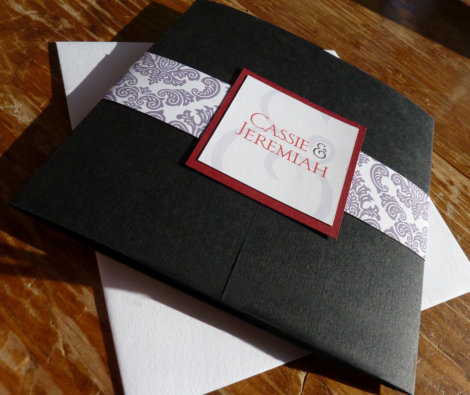 Sophisticated & Elegant Damask Gatefold Wedding Invitations with Belly Band