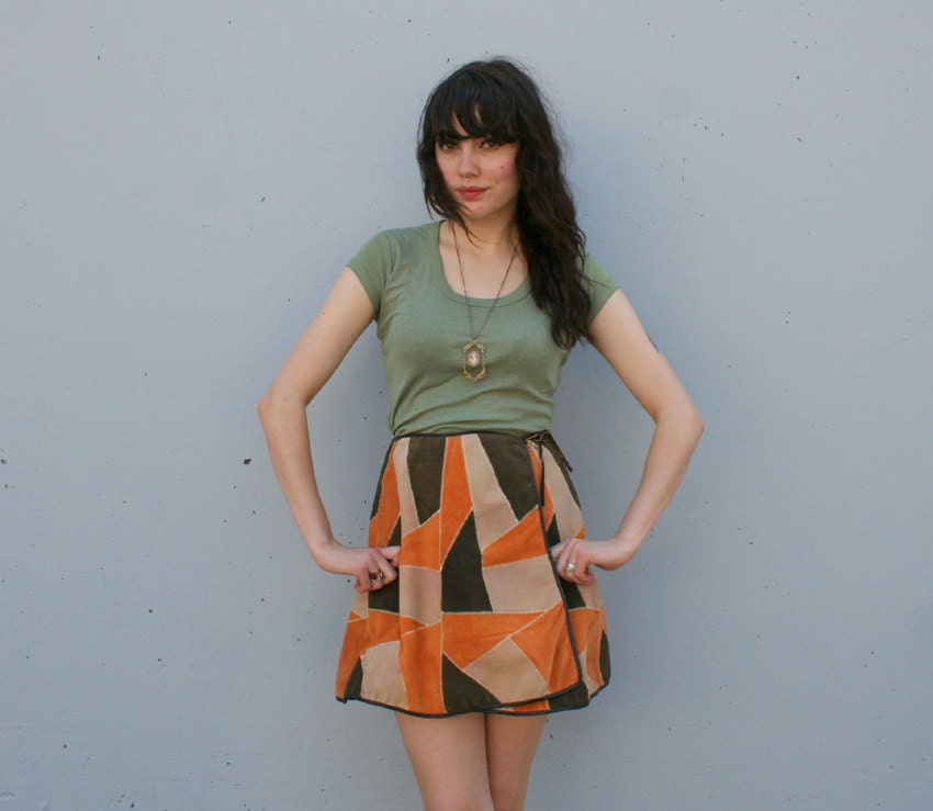 1960s Mini SKIRT / Earthy Patchwork SUEDE Leather, xs-m