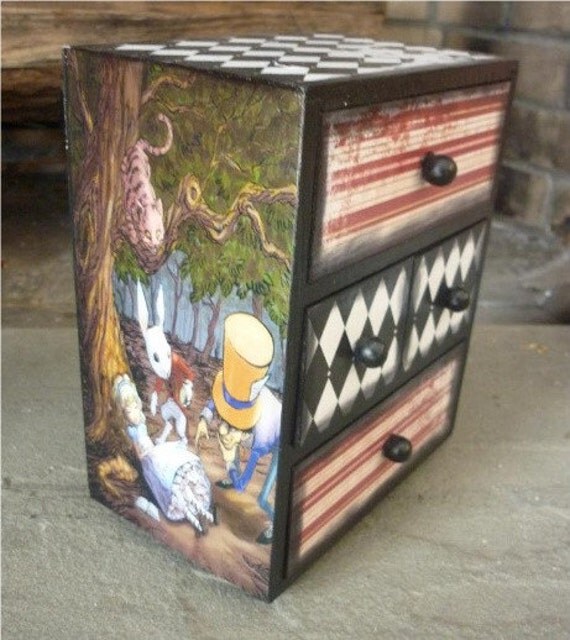 Alice in Wonderland Jewelry/Treasure Box by DaintyCreations