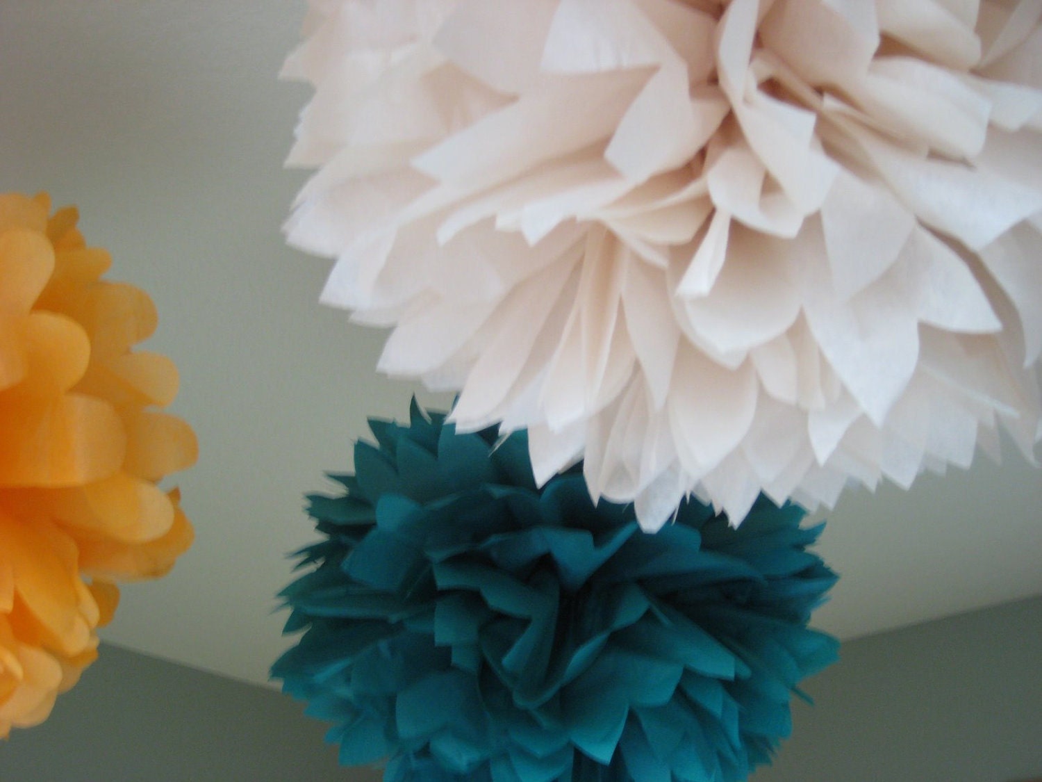 SALE 12 Tissue Paper Pom Kit - Pick Your Colors - Modern Paper Lanterns Il_570xn