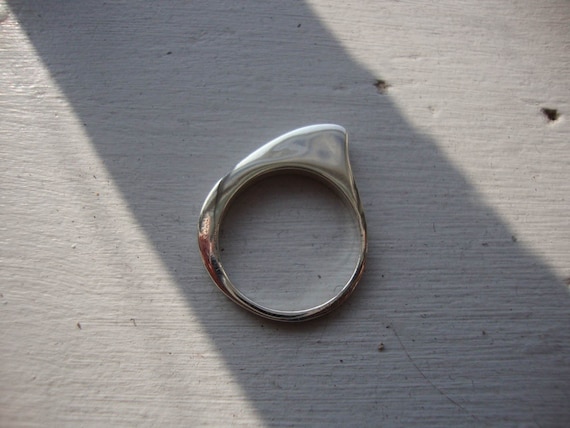 Shark Fin Ring - Sterling Silver