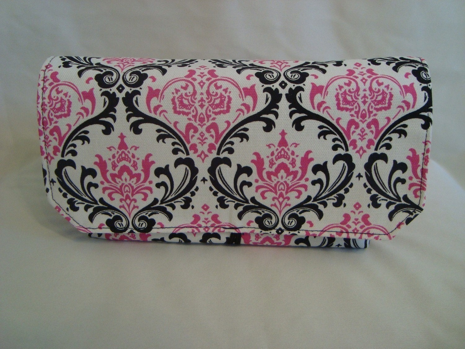 Coupon Organizer /Budget Organizer Holder -  Attaches to Your Shopping Cart- Pink and Black Damask -Featured in ShopSmart Magazine Jan 2011