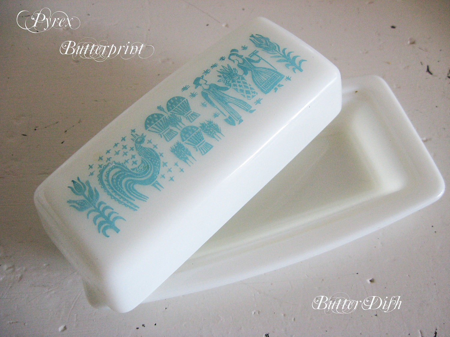 Vintage 1950s Pyrex Amish Butterprint - Covered Butter Dish - Milk Glass - Aqua and White - Farmhouse Kitschy Chic