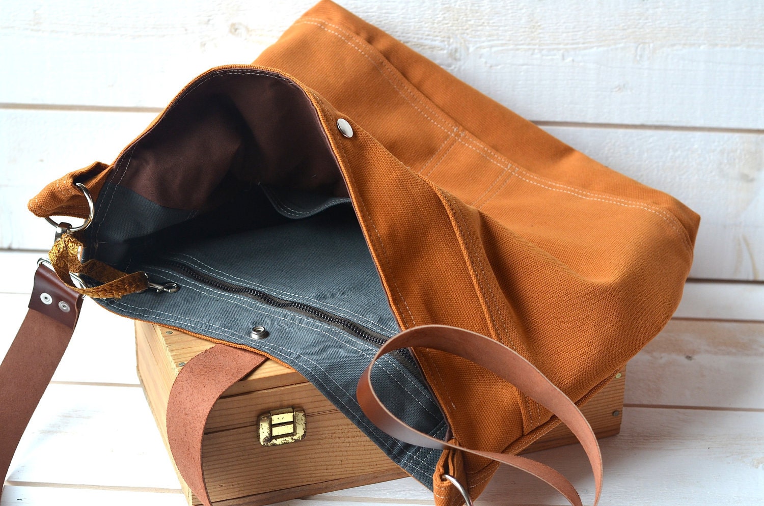 CINNAMON BROWN  Messenger bag 2  / Laptop Bag / Diaper Bag / Travel Bag / Cross body Bag Fall Fashion