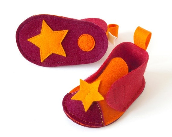 Orange red baby girls shoes, Pepe Stars newborn crib shoes, soft baby booties, infant slippers