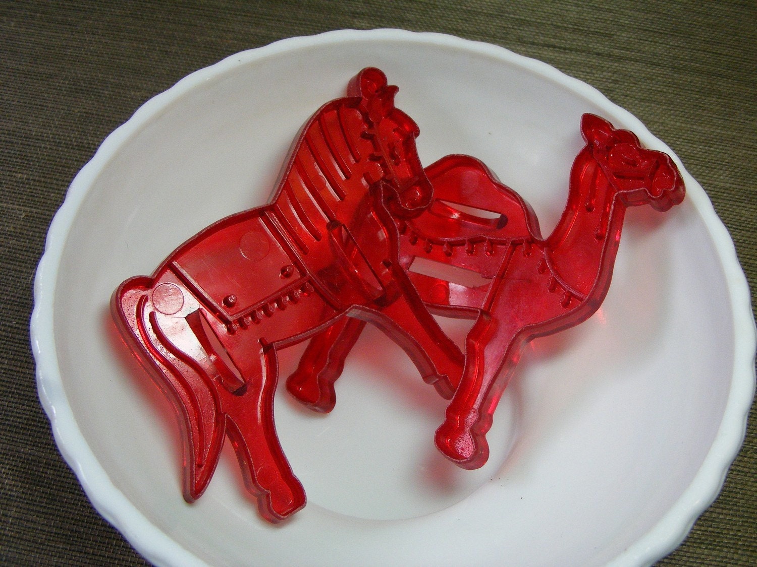 Pair of Vintage Cookie Cutters - CIRCUS HORSE and CAMEL - Red Hard Plastic by Violets And Grace on Etsy