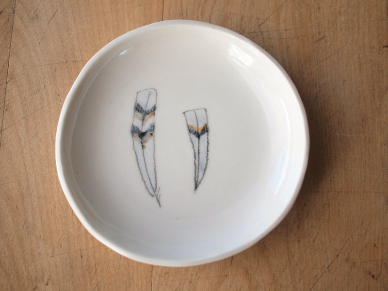 SALE porcelain feather dish . no92