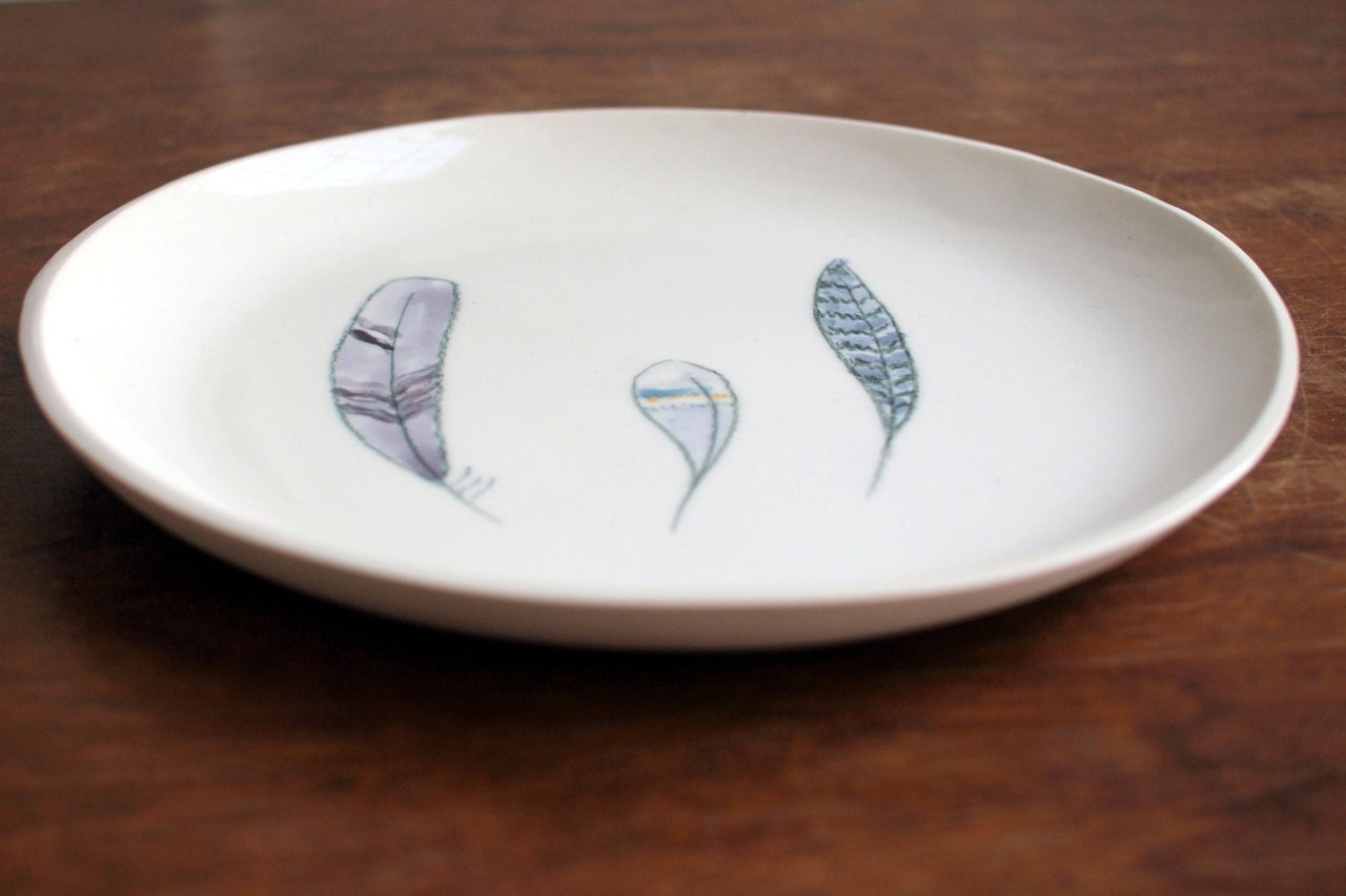SALE..feathered dessert plate no.39