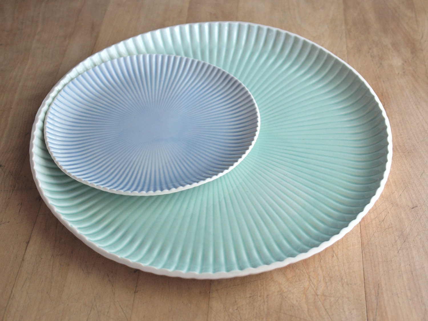 mint green platter