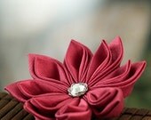 Silk Flower Brooch: Wedding Dress Brooches, Tsumami Kanzashi - Coral Flush