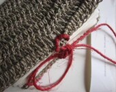Jute in red