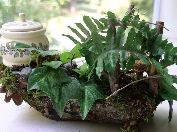 Fairy House Woodland Garden Chair Painted Wooden Trinket Box