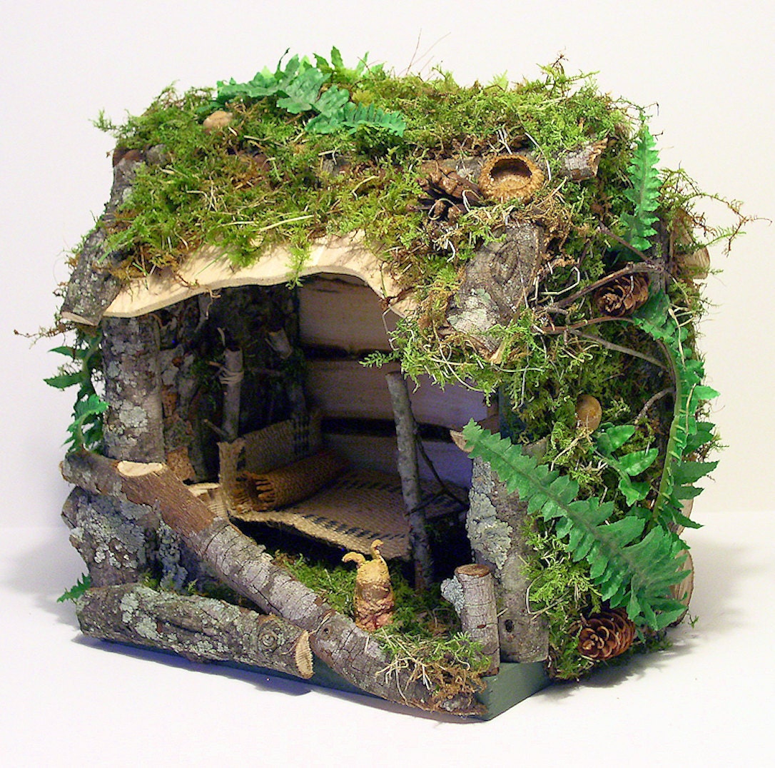 Woodland Cottage Fairy House Ferns Moss and Furniture