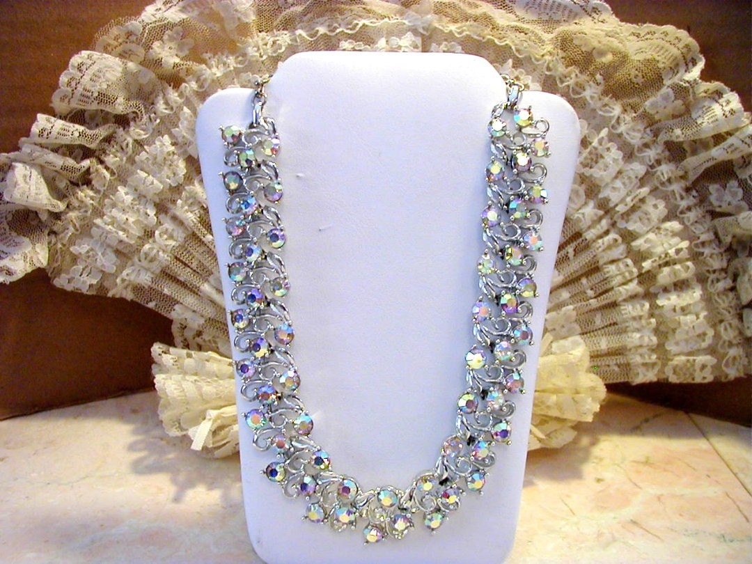Glittering Aurora Vintage Rhinestone Necklace