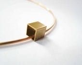 Geometric cube necklace. Brass cube choker. Vintage brass wire choker with large vintage brass square.