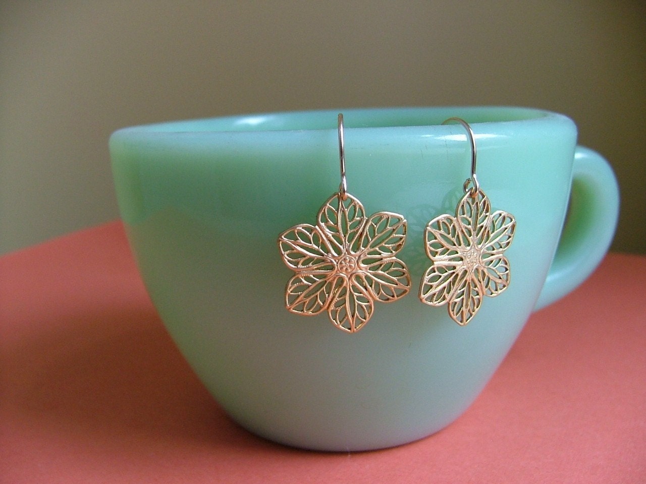 Gold flower earrings. Simple filigree everyday earrings on 14K gold fill ear wires.