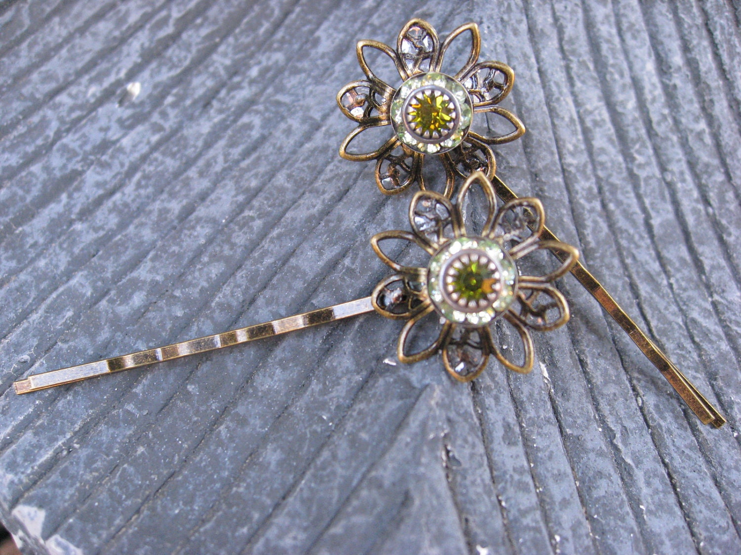 Bronze Flower Crystal Bobby Pins in Green