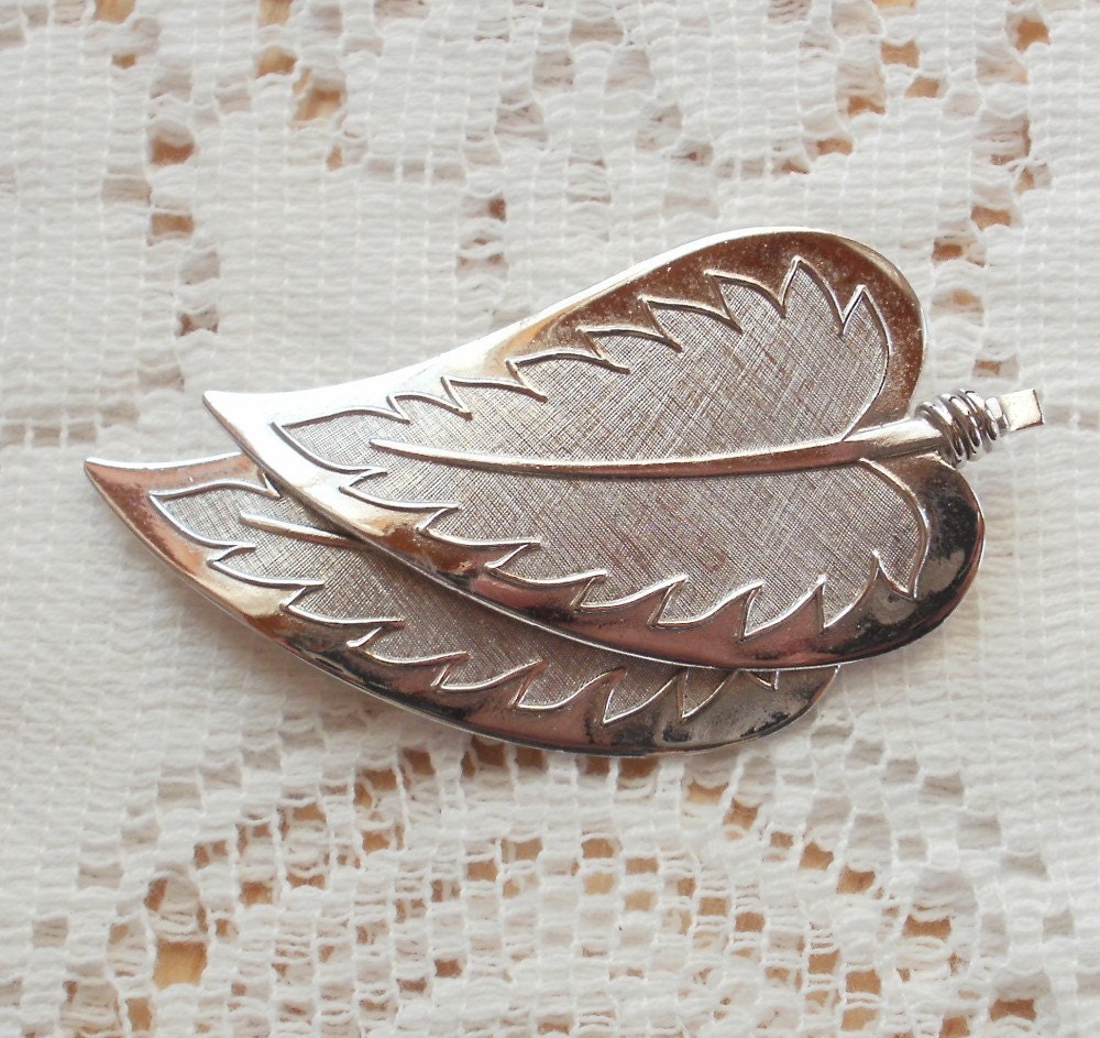 Coro Two Leaves Silver Tone Brooch