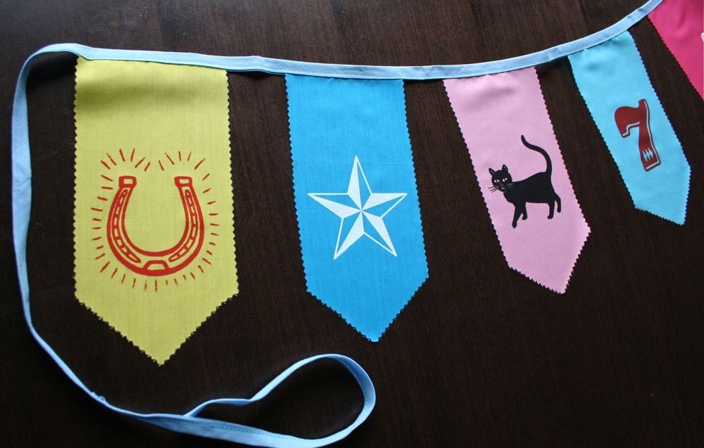 Lucky bunting