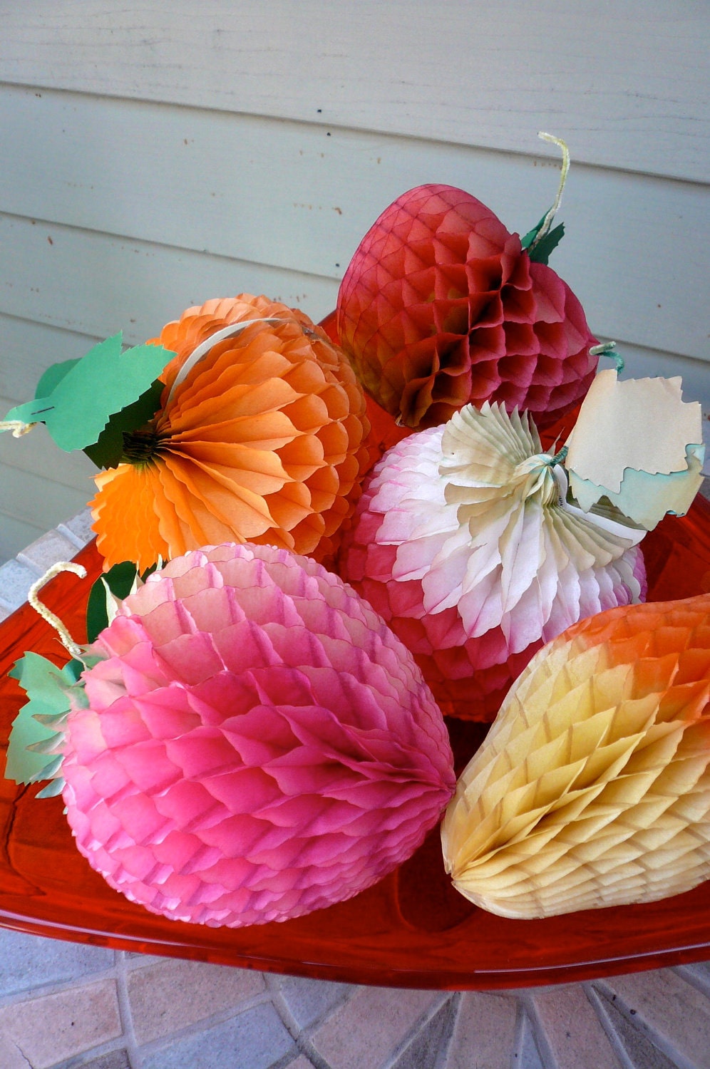 Resvd for paul Vintage Honeycomb Fruit and Veg Set (5)