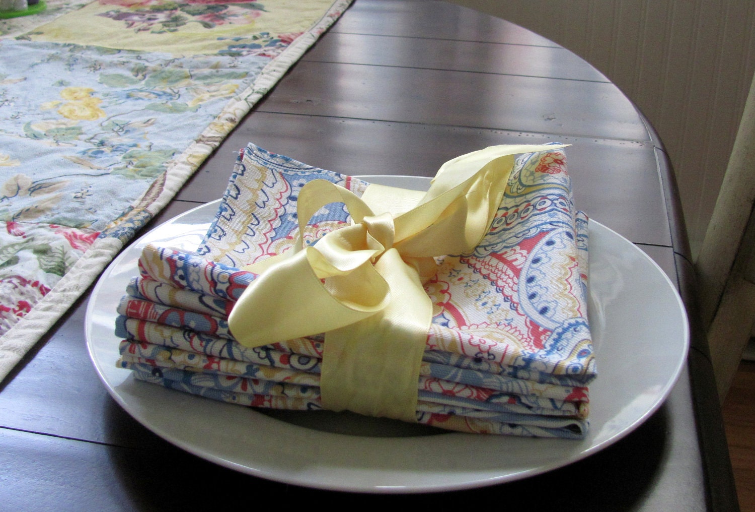Paisley Cloth Napkins Set of 4 Red Blue Yellow White