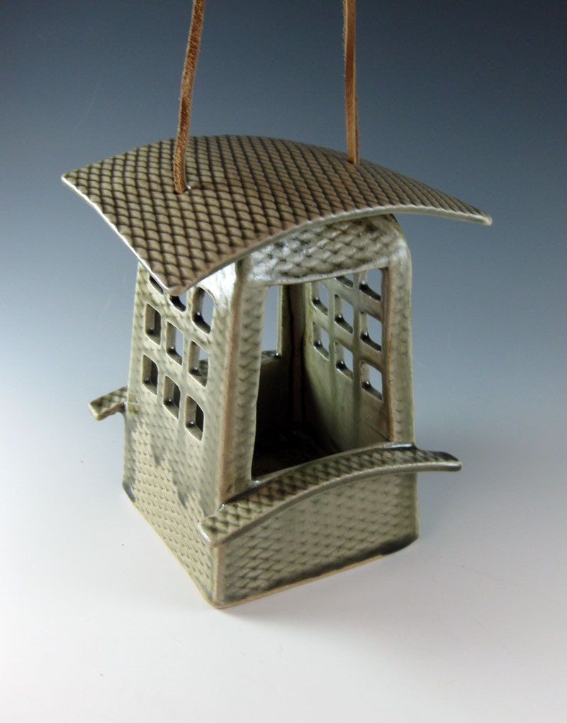Modern Bird Feeder / Ceramic / Birds /Celadon Green / 401