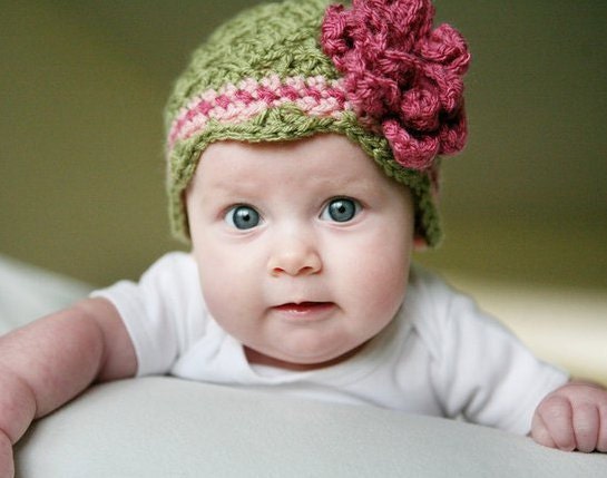 Baby Flower Beanie, Baby Flapper Hat, Baby Cloche, Crochet Baby Hat