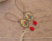 Sweet Emma....Vintage Cameo  Earrings