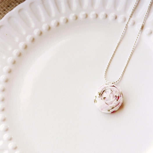 Maddux - shabby chic floral petite rosette necklace