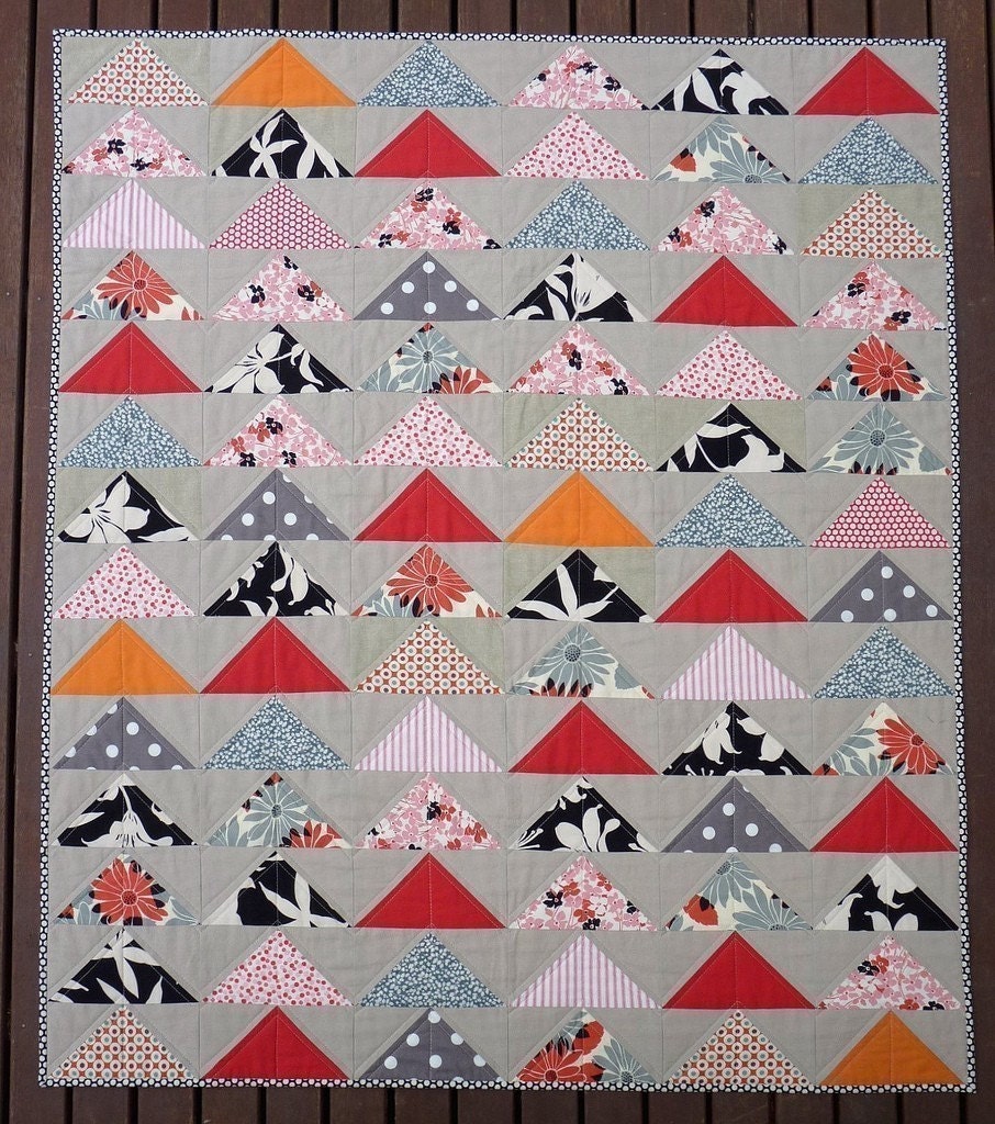 The Modern Flying Geese Quilt Pattern (PDF file) - Immediate Download