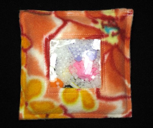 Mini Eye Spy Bag, girl quiet game with with word tag sewn on the back, eye spy game, educational toy, toddler activity