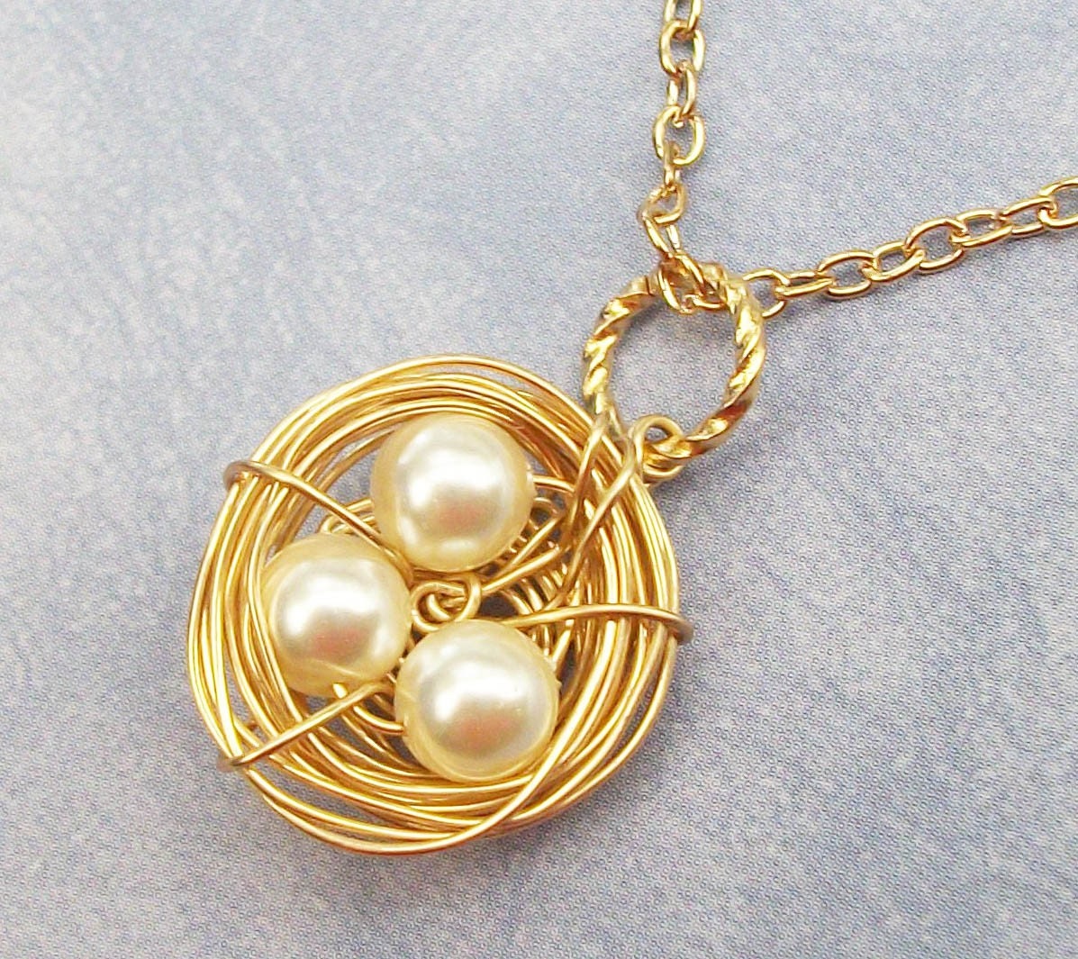 All New Sweet Little Bird's Nest in Gold Pendant with Cream Pearls