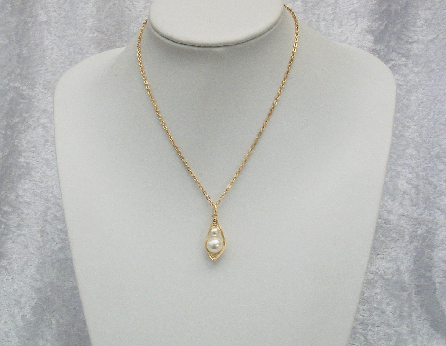 Mother And Child  Pendant Swarovski  Pearls