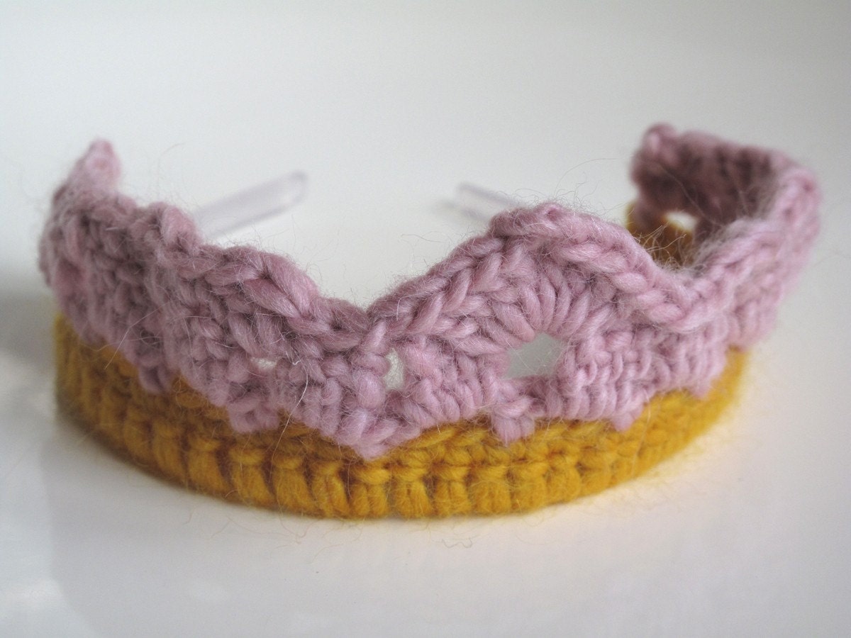 super luxurious magical tiara - crochet pattern - PDF