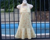 Gorgeous Ladies Apron in Pretty Yellow Fabric