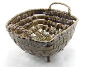 Square basket bowl - golden brown and iridescent
